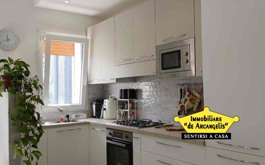 Fondi centro – Appartamento completamente ritrutturato 90 mq. (av193)